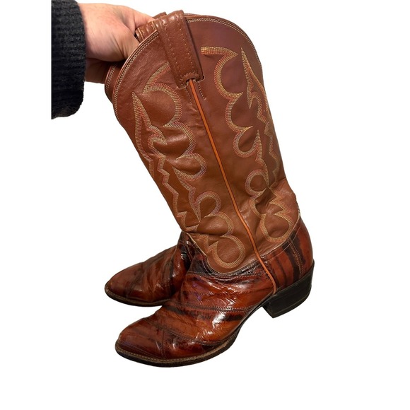 Tony Lama Vintage Brown Eel Skin Size 8.5D Boots Rainbow Stitching Cowboy Boots